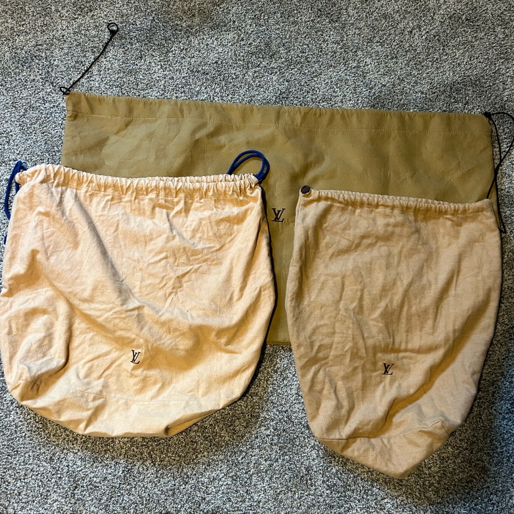 Bundle of Louis Vuitton dust bags